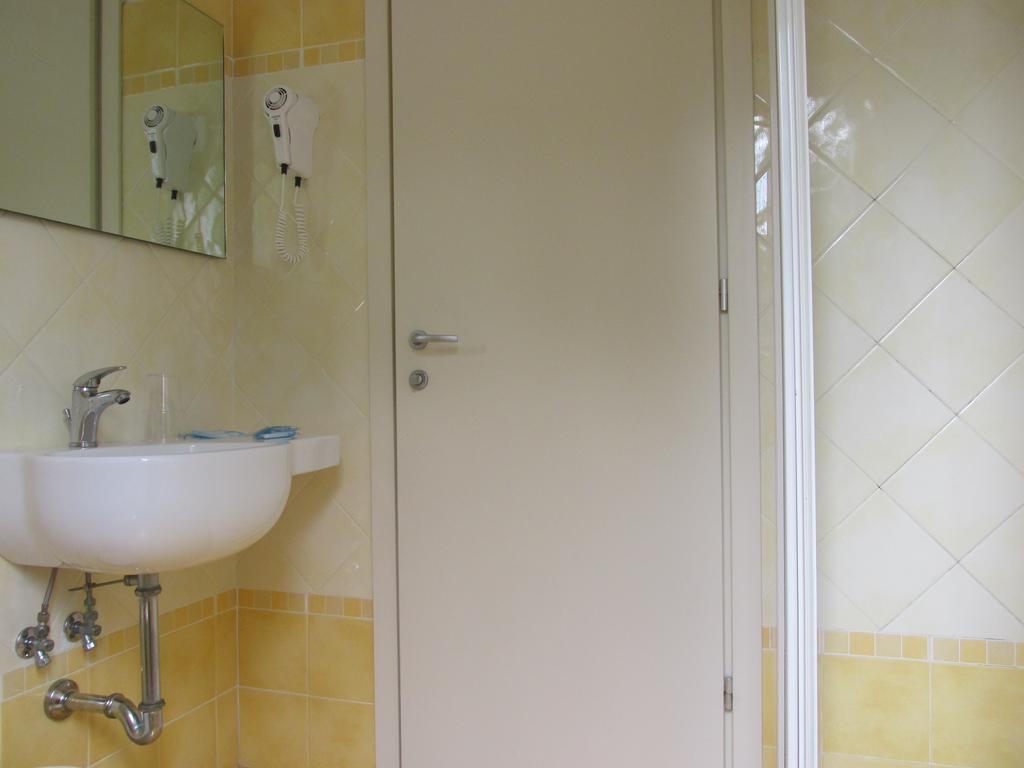 Hotel Helvetia Milano Marittima Cameră foto